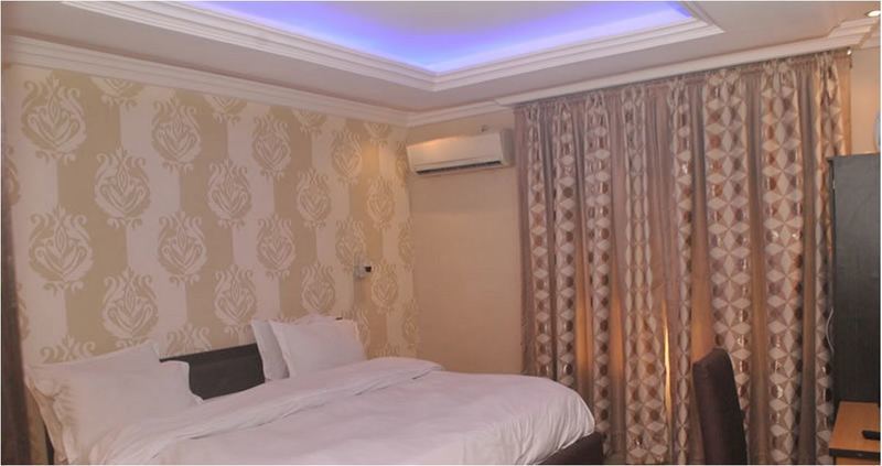 لاغوس Dv8 Hotel المظهر الخارجي الصورة
